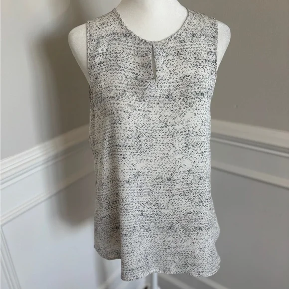 Violet & Claire Speckled Gray and White pattern sleeveless flowy Top - Picture 1 of 12
